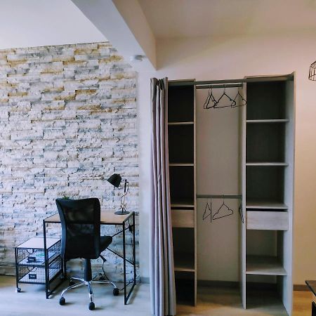 Charmant Studio, Coeur De Ville Нарбон Екстериор снимка