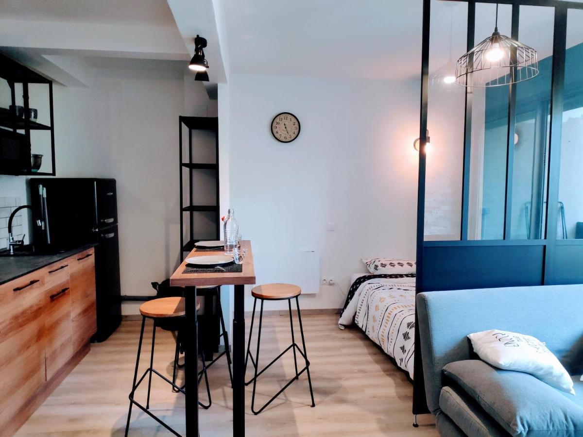 Charmant Studio, Coeur De Ville Нарбон Екстериор снимка