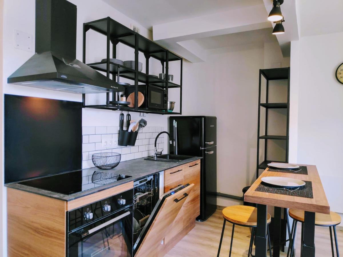 Charmant Studio, Coeur De Ville Нарбон Екстериор снимка